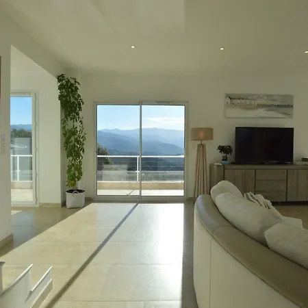 Vila Avec Piscine Et Vue Panoramique Oletta (Corsica)